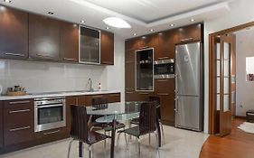 Opera House Apartments